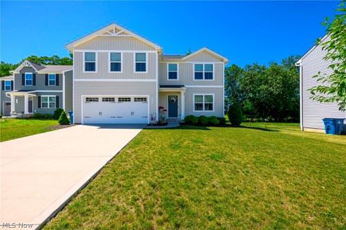 1422 Wood Fern Drive, Akron, OH, 44312 | Card Image