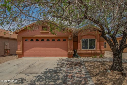 2403 E Calle Gran Desierto, Tucson, AZ, 85706-5066 | Card Image