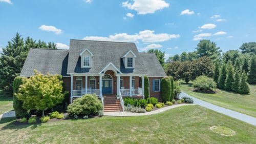 67 Sowder Farm Rd, Troutville, VA, 24175-7245 | Card Image