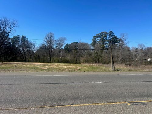 3007 N East End Blvd, Marshall, TX, 75670 | Card Image