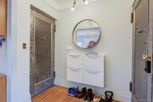 apt-51-35-55 76th St, Jackson Heights, NY, 11372-4574 | Card Image