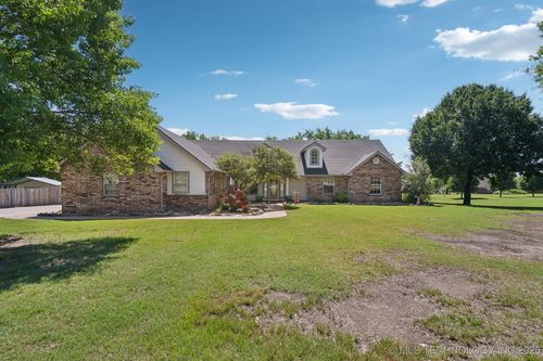 801 Woodchuck Ln, Skiatook, OK, 74070-4059 | Card Image