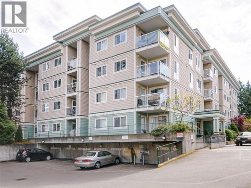 203-689 Bay St, Victoria, BC, V8T5H9 | Card Image