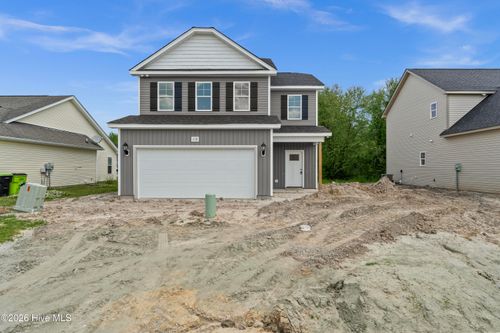 318 Hawks Bluff Dr, New Bern, NC, 28560-1817 | Card Image