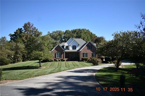 7872 Bufflehead Ct, Greensboro, NC, 27455-8376 | Card Image