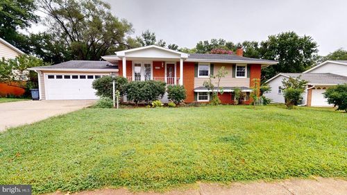 400 E Amhurst St, STERLING, VA, 20164-2207 | Card Image