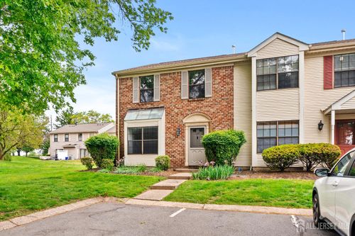 127 Berkshire Ct, Piscataway, NJ, 08854-6202 | Card Image