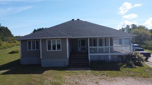 270 Pinecreek Cres, Callander, ON, P0H1H0 | Card Image