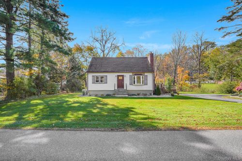 10 Overhill Rd, Yorktown Heights, NY, 10598-6440 | Card Image