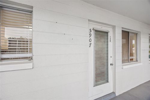 h26-5907 Garden Ln, BRADENTON, FL, 34207-4554 | Card Image