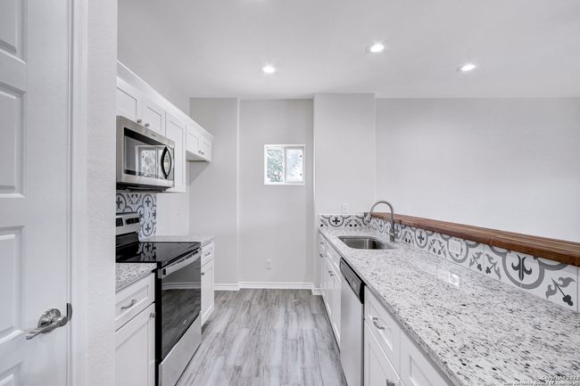 2514 Contour Dr, House other with 3 bedrooms, 3 bathrooms and null parking in Spring Branch TX | Image 11