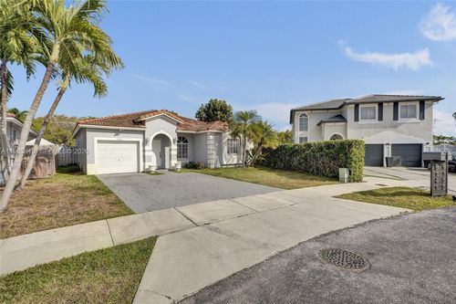 9141 Sw 162nd Ct, Miami, FL, 33196-4926 | Card Image