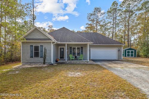 133 Franklin Place, Bogue, NC, 28570 | Card Image