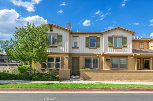 unit-e-26287 Iris Ave, Moreno Valley, CA, 92555-3046 | Card Image
