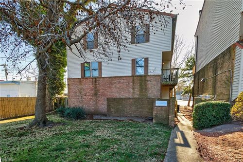 apt-204-225 A View Ave, Norfolk, VA, 23503-1558 | Card Image