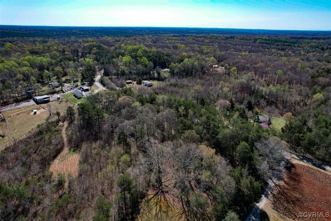 Aerial view with a view of trees | Image 20