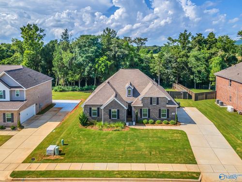 309 Creek Grove Ave, New Market, AL, 35761-7001 | Card Image