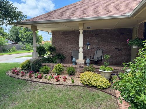 2329 Sw 100th St, Oklahoma City, OK, 73159-7501 | Card Image