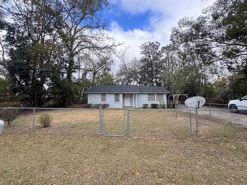 704 E Cranford Ave, Valdosta, GA, 31602-3107 | Card Image