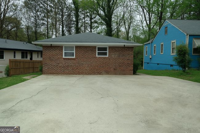 2831 Palm Dr, Home with 2 bedrooms, 1 bathrooms and 3 parking in Atlanta GA | Image 18