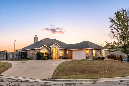 103 Black Walnut Ct, Nolanville, TX, 76559-2527 | Card Image
