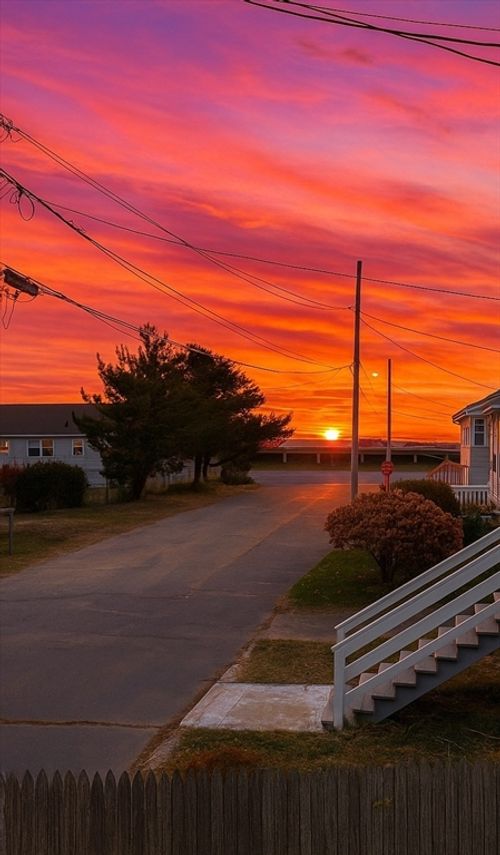 31 Kenberma St, Hull, MA, 02045-2409 | Card Image