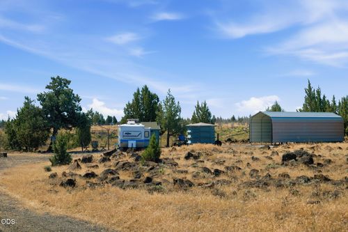11729 Sw Airfield Ln, Culver, OR, 97734-1621 | Card Image