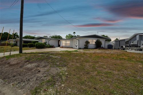4411 3rd Ave E, BRADENTON, FL, 34208-5485 | Card Image