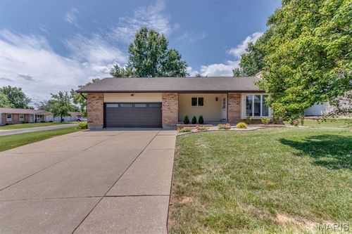3534 Carriage Run Dr, Saint Charles, MO, 63303-6649 | Card Image