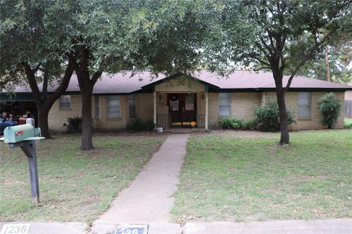 1236 Hilltop Drive, Cleburne, TX, 76033 | Card Image