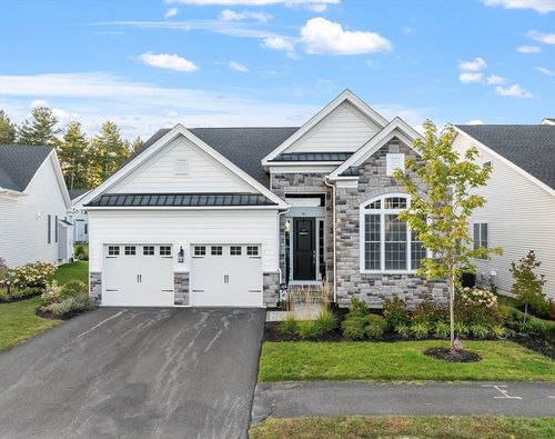 30-30 Tamarack Way, Tyngsboro, MA, 01879-2563 | Card Image