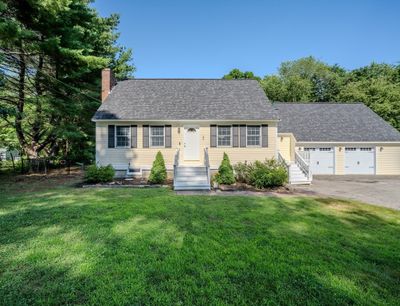 7 Shattuck St, House other with 4 bedrooms, 3 bathrooms and 6 parking in Pepperell MA | Image 1