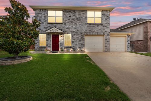 8532 Star Thistle Dr, Fort Worth, TX, 76179-4385 | Card Image