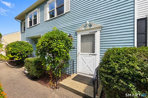 9-2-55 Mill Plain Rd, Danbury, CT, 06811-5156 | Card Image