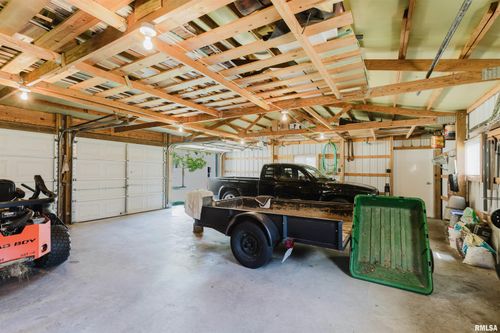 14655 Christmas Tree Rd, Johnston City, IL, 62951-2916 | Card Image