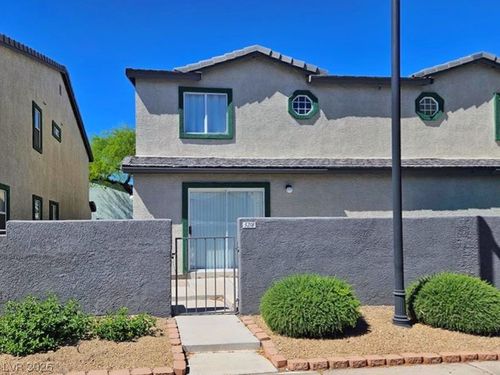 5218 Pat Pl, Las Vegas, NV, 89118-1348 | Card Image