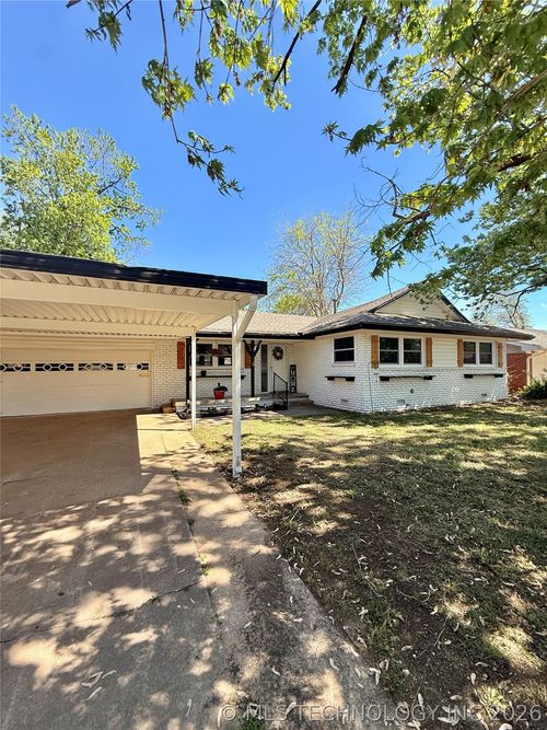 2717 S 74th East Ave, Tulsa, OK, 74129-6420 | Card Image