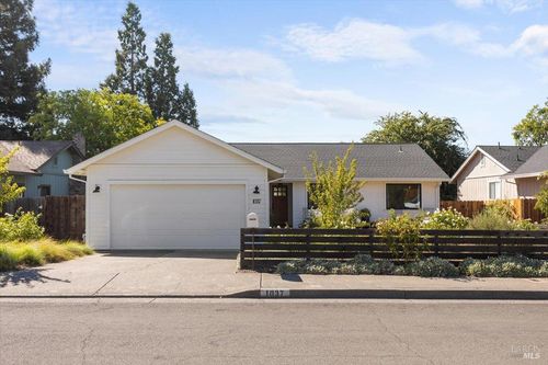 1037 Lupine Rd, Healdsburg, CA, 95448-3436 | Card Image