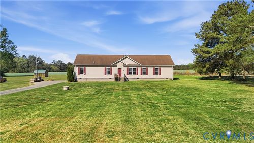 22300 Medicine Springs Rd, Courtland, VA, 23837-2434 | Card Image