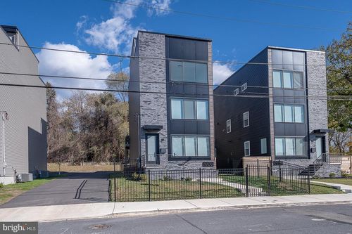 6983 Silverwood St, PHILADELPHIA, PA, 19128-4430 | Card Image