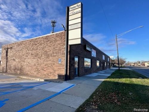 13605 -13635 Northline Road, Southgate, MI, 48195 | Card Image