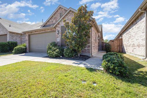 3403 Blue Granite Ln, Heartland, TX, 75126-1159 | Card Image