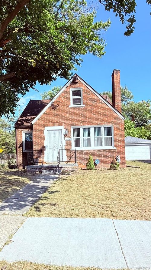 16260 Marlowe St, Detroit, MI, 48235-4038 | Card Image