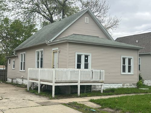 429 E Locust St, Kankakee, IL, 60901-2428 | Card Image