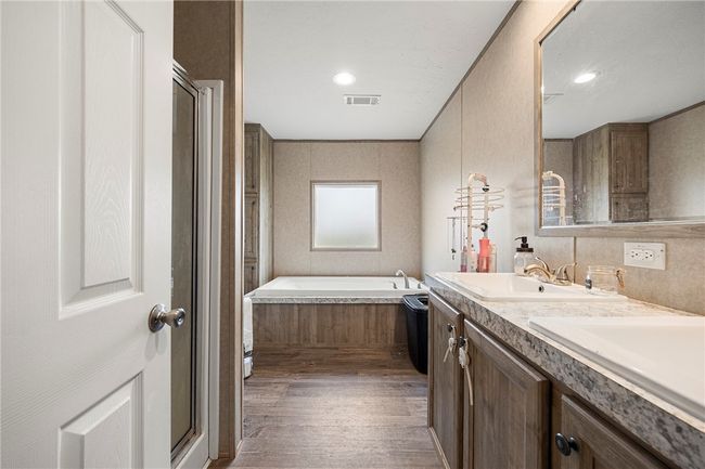 170 Gin Rd, House other with 3 bedrooms, 2 bathrooms and null parking in Woodsboro TX | Image 15