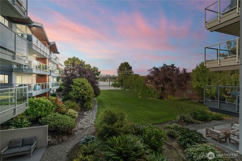 203-2501 Canterbury Ln E, Seattle, WA, 98112-2563 | Card Image
