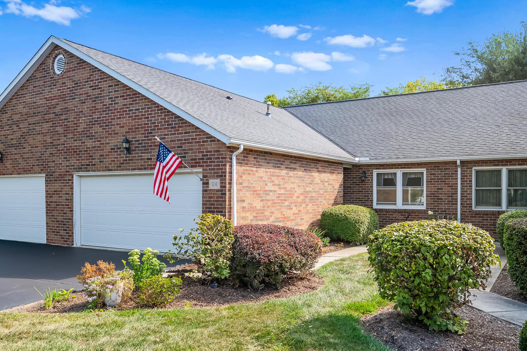 Hanover Ct, Delaware, OH 43015
