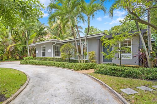 733 Sunset Rd, West Palm Beach, FL, 33401-7843 | Card Image