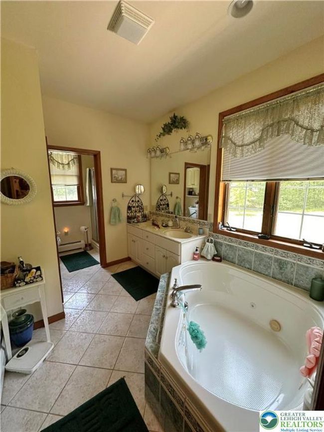 1437 Nectarine Rd, House other with 6 bedrooms, 4 bathrooms and null parking in DANIELSVILLE PA | Image 12