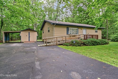 4007 Kato Dr, Crossville, TN, 38572-6696 | Card Image